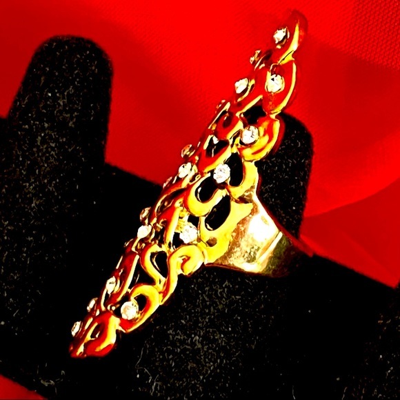Vintage Cocktail oversized ring GP Cz Sz 7.5